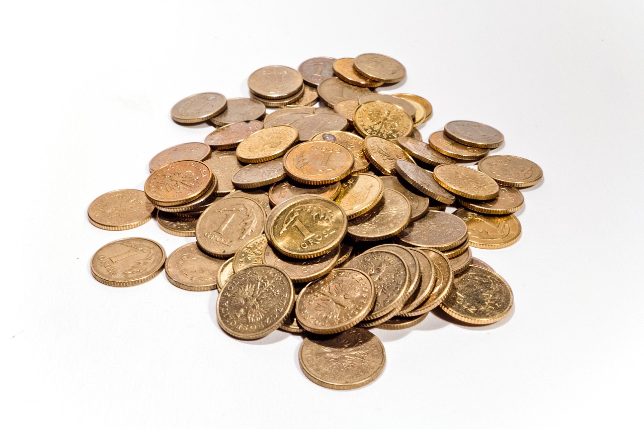 Symbolic representation of wealth and time-based asset depletion